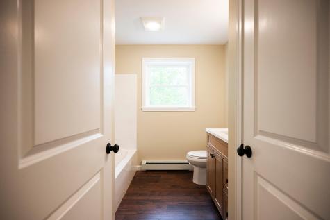 16 Dunham Lane Paris ME 04282