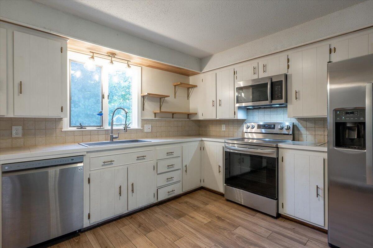 71 Woodland Avenue Warren ME 04864