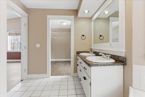 24 Winthrop Center Road Winthrop ME 04364