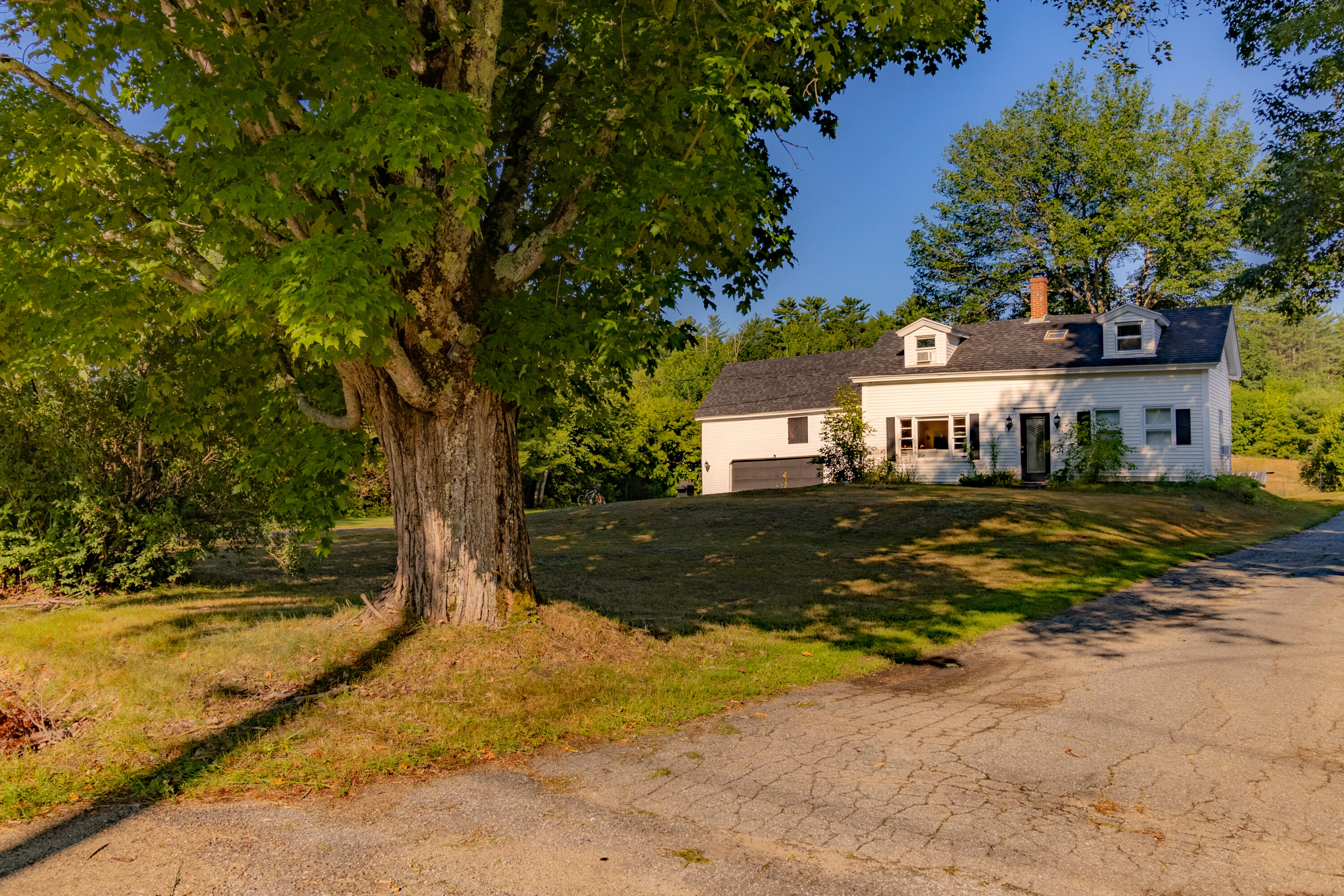 918 Empire Road Poland ME 04274