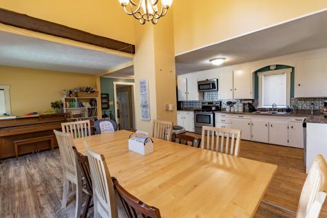 918 Empire Road Poland ME 04274