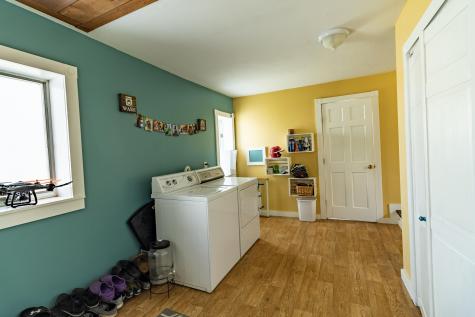 918 Empire Road Poland ME 04274