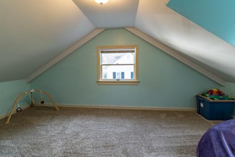 918 Empire Road Poland ME 04274