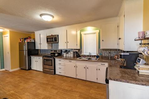 918 Empire Road Poland ME 04274