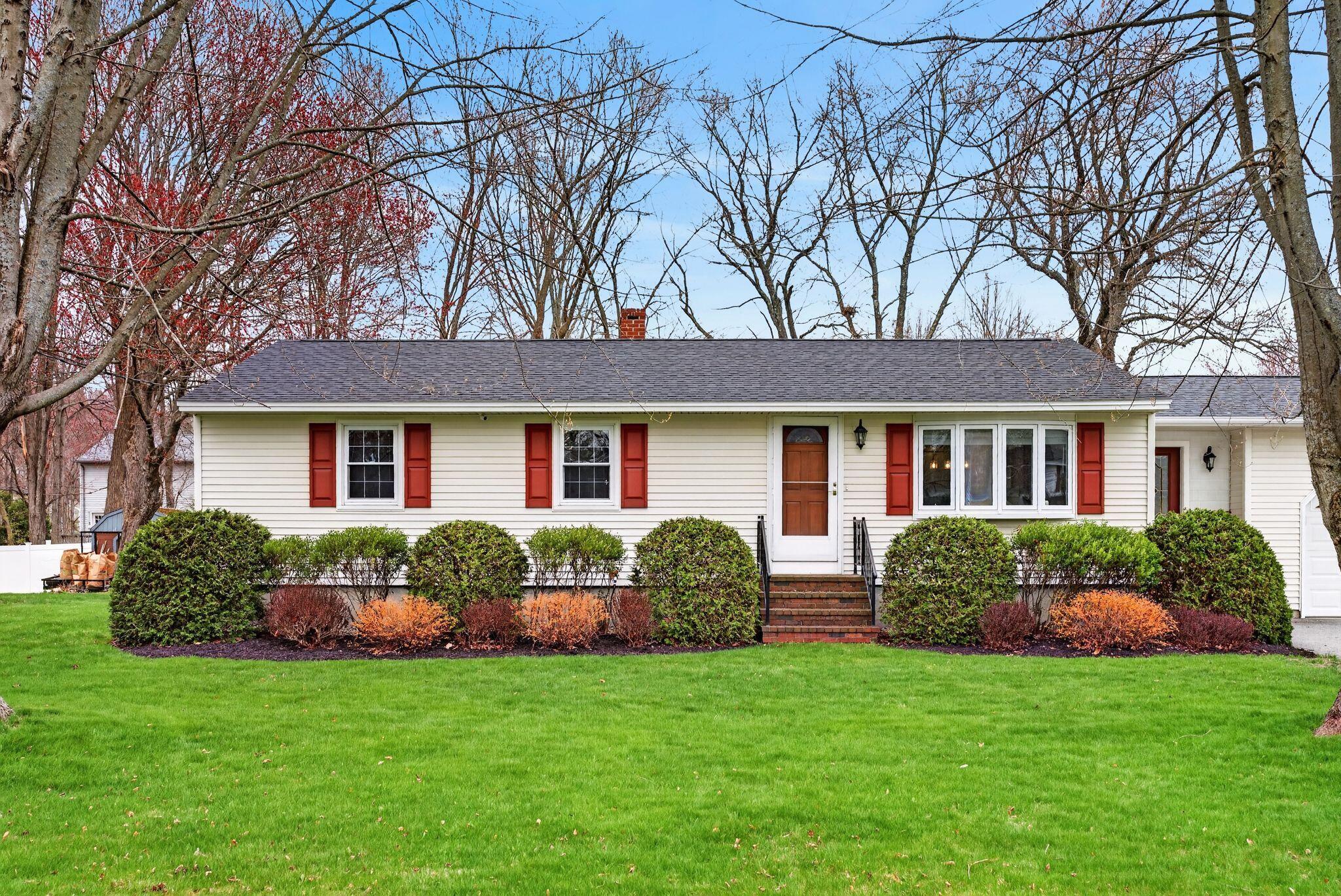 6 Colonial Drive Saco ME 04072
