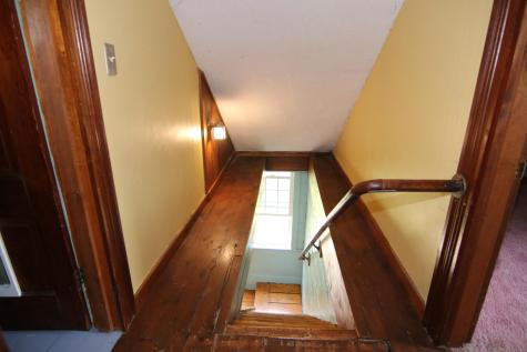 30 Main Street Raymond ME 04071