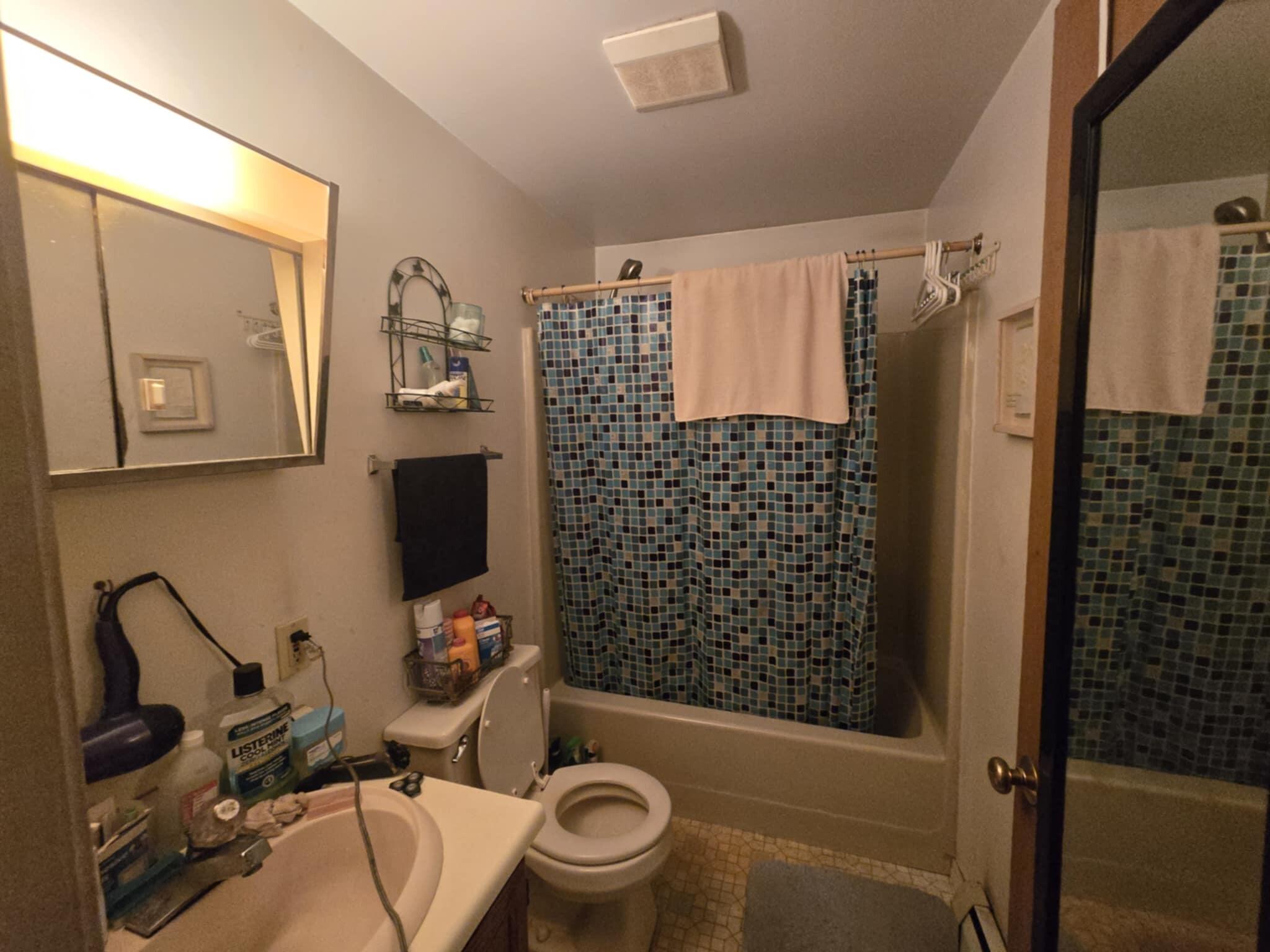 26 Mason Avenue Lewiston ME 04240