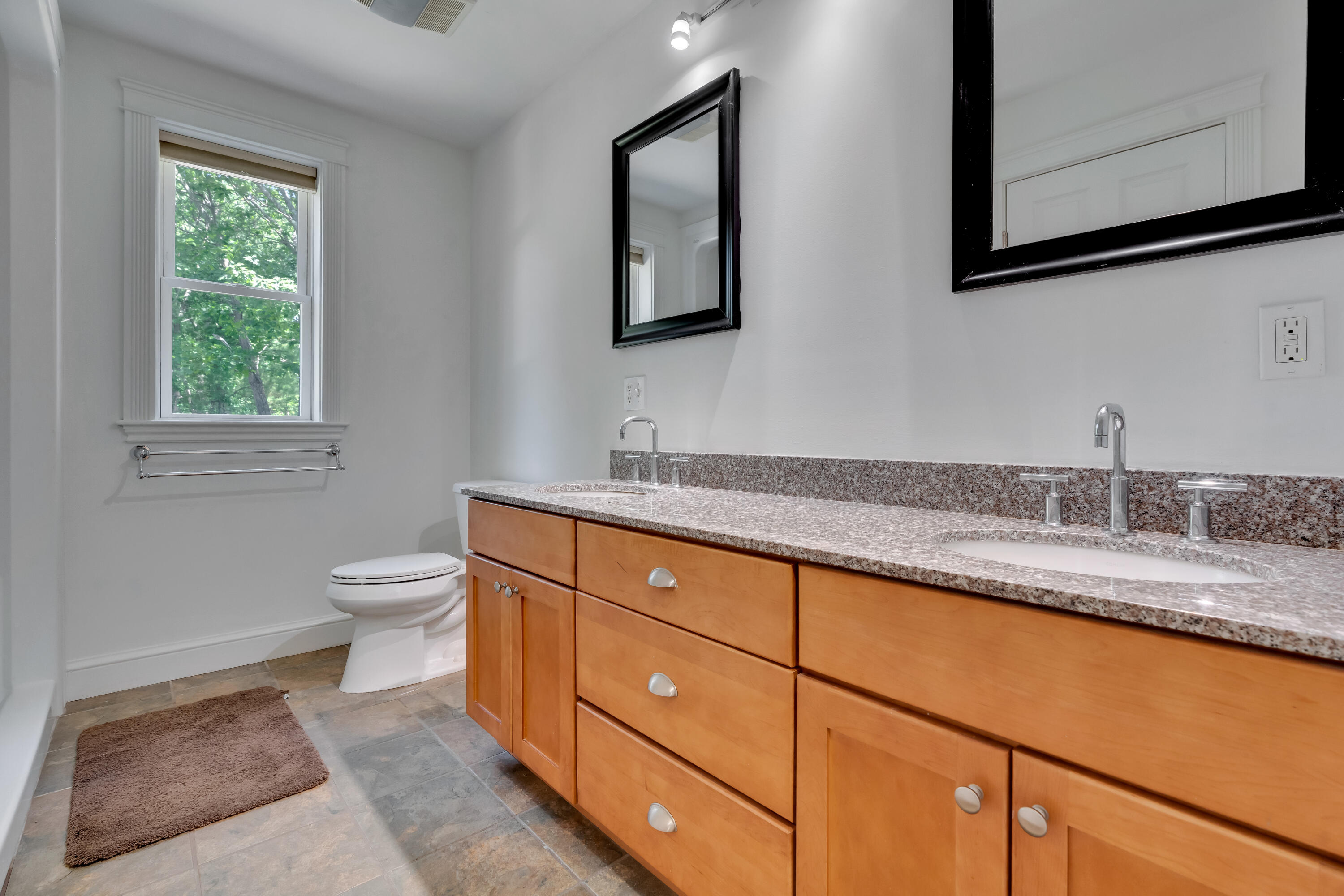 21 Cummings Way Falmouth ME 04105