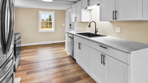 611 Stream Road Road Winterport ME 04496