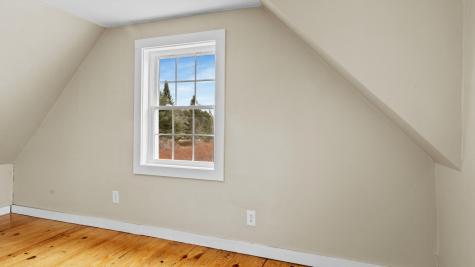 611 Stream Road Road Winterport ME 04496