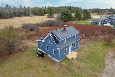 611 Stream Road Road Winterport ME 04496