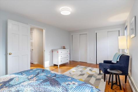 25 Rebecca Lane Yarmouth ME 04096