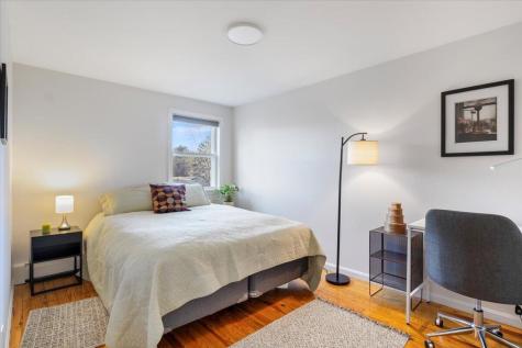 25 Rebecca Lane Yarmouth ME 04096