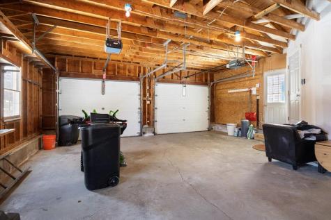 25 Rebecca Lane Yarmouth ME 04096