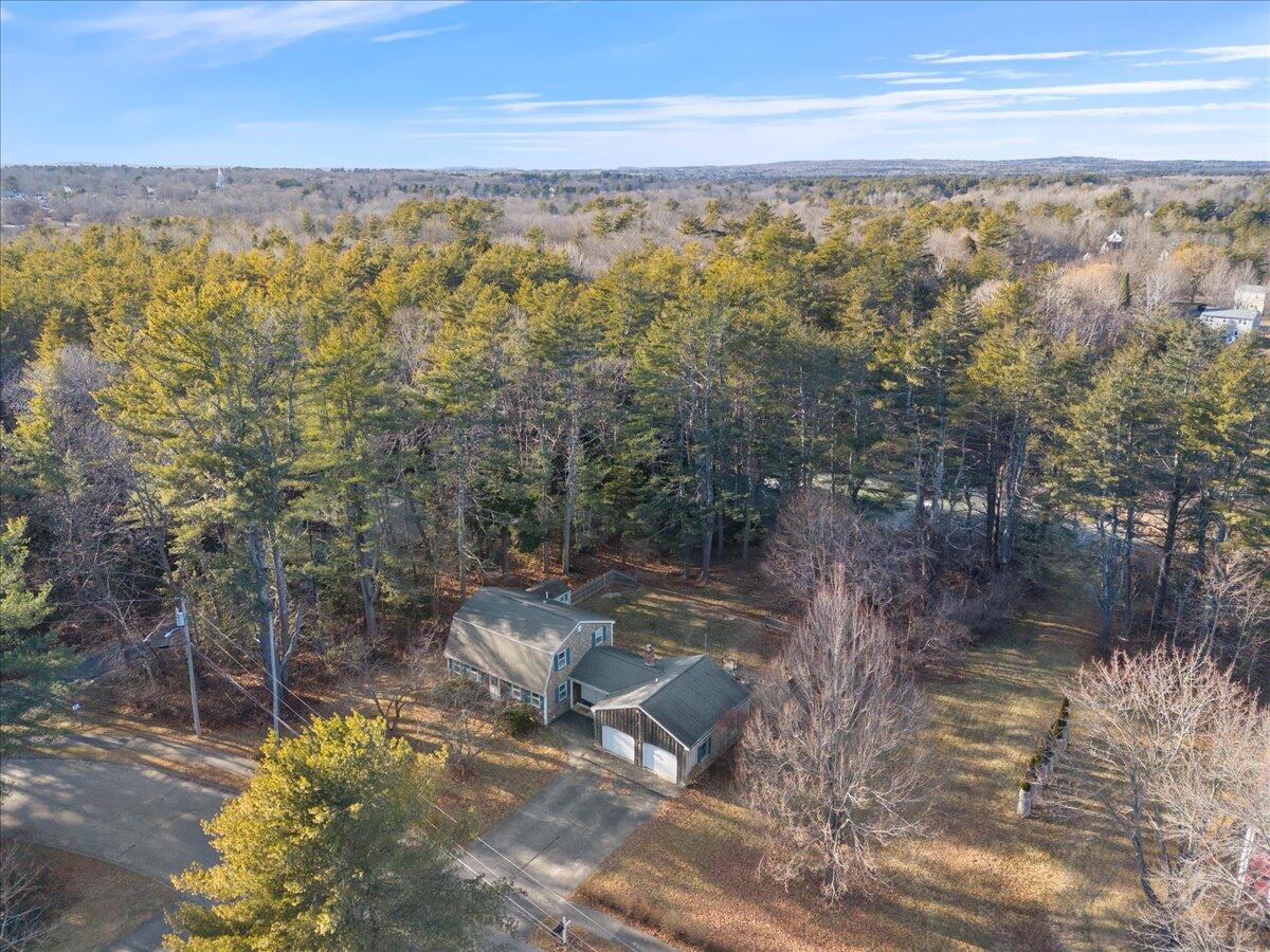 25 Rebecca Lane Yarmouth ME 04096