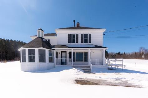 673 Main Street Grand Isle ME 04746