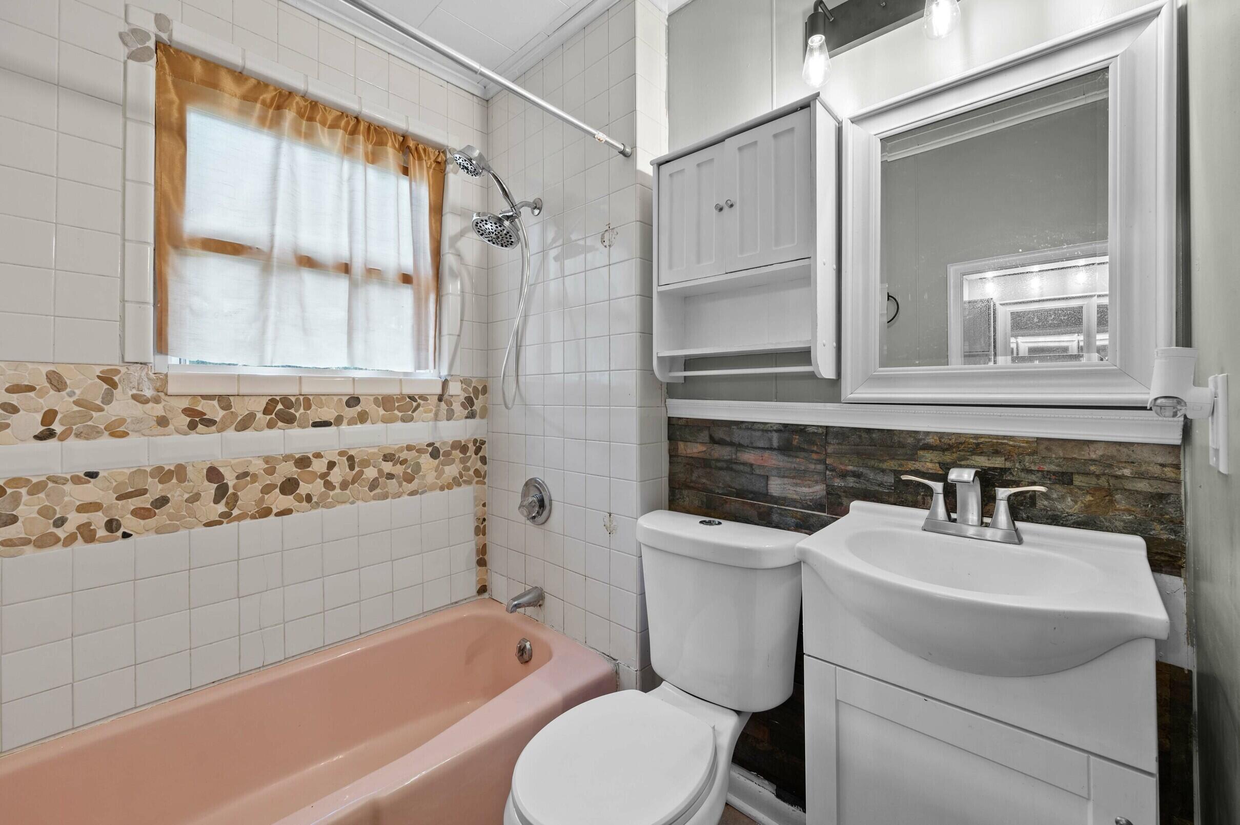 25 Foch Street Lewiston ME 04240