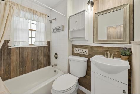 25 Foch Street Lewiston ME 04240