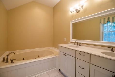 43 Godfrey Cove Road York ME 03909
