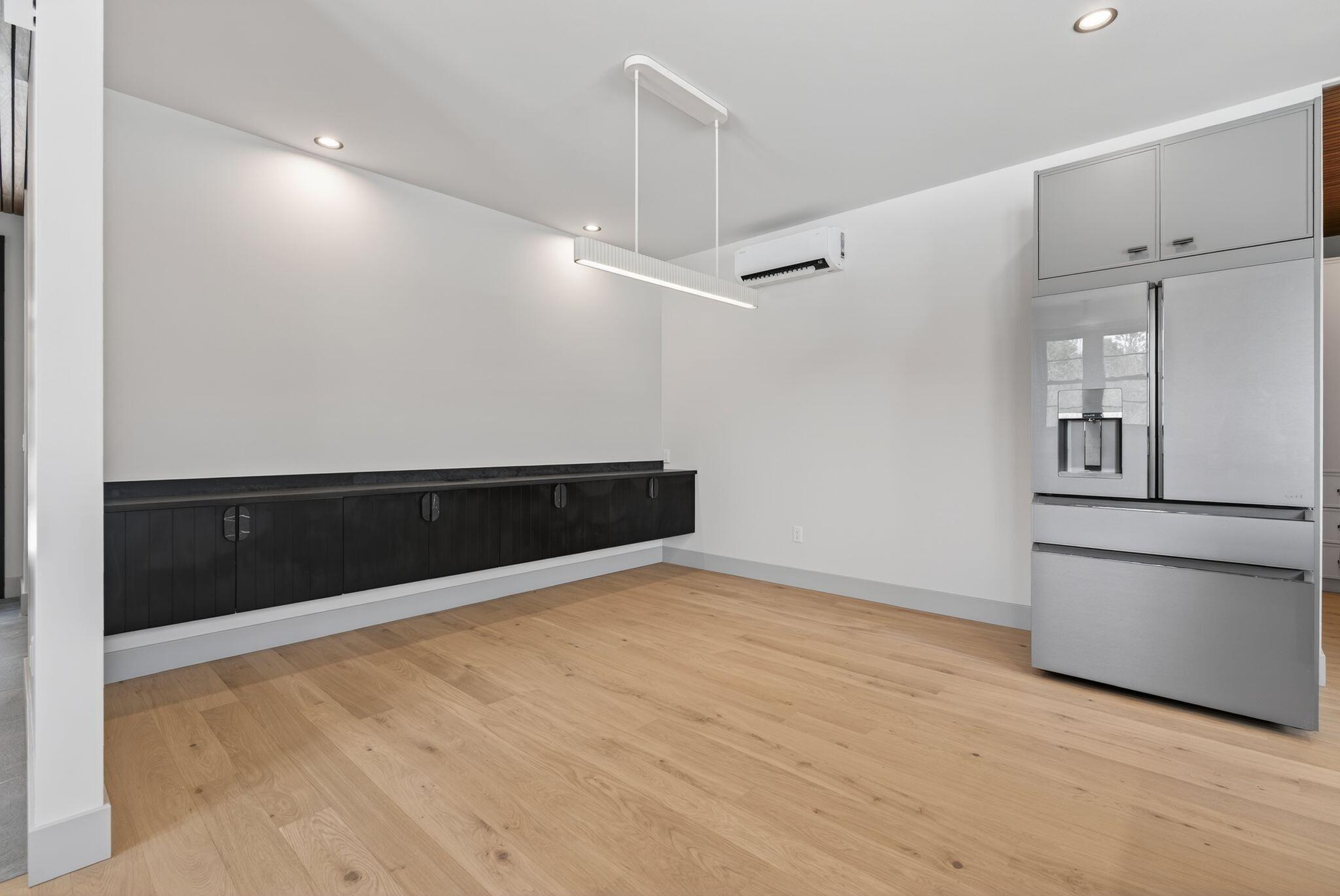 448 Blackstrap Road Falmouth ME 04105