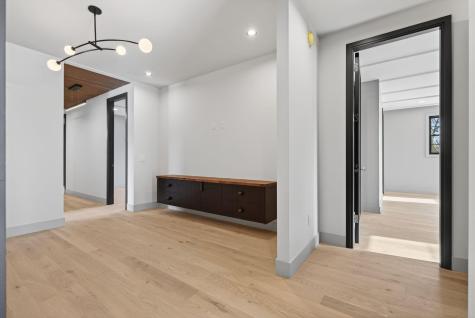 448 Blackstrap Road Falmouth ME 04105