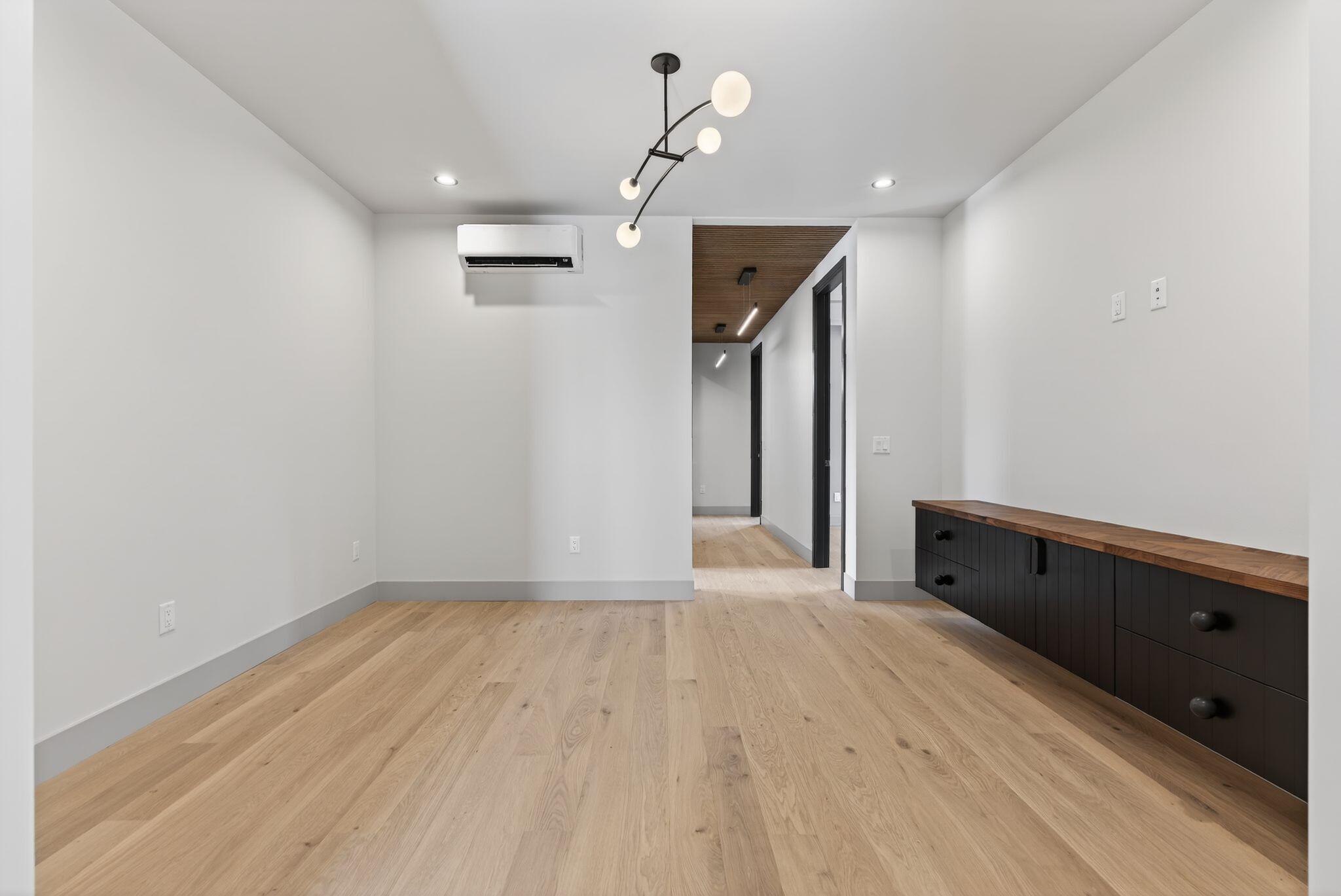 448 Blackstrap Road Falmouth ME 04105