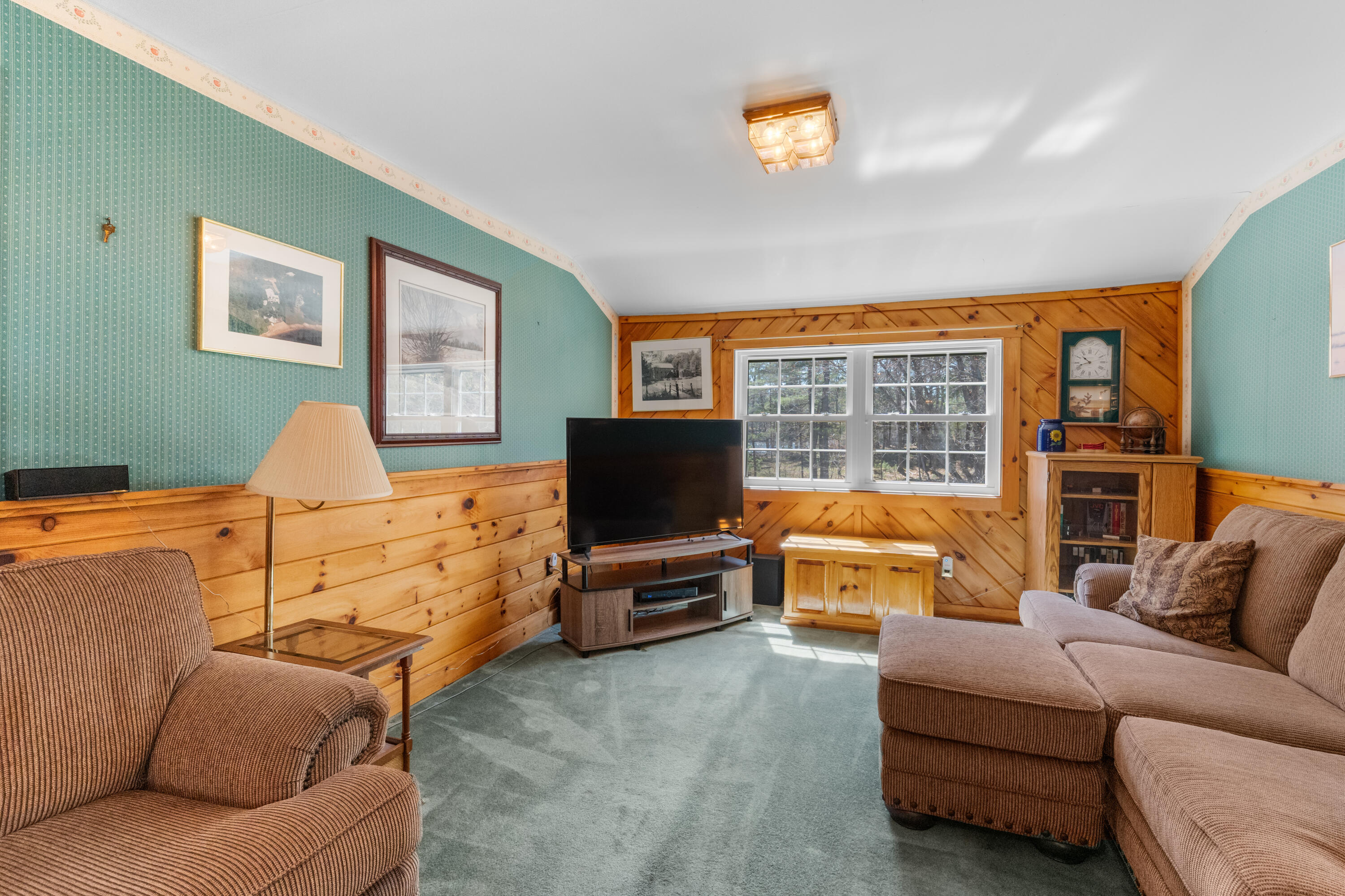 31 Northeast Road Waterboro ME 04087