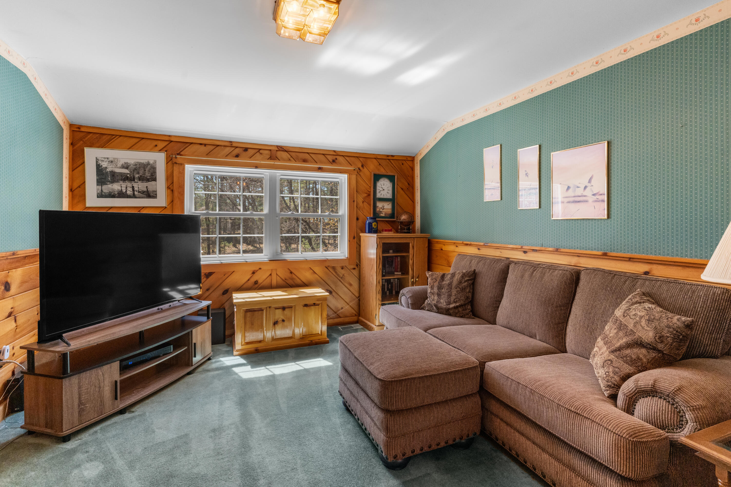 31 Northeast Road Waterboro ME 04087