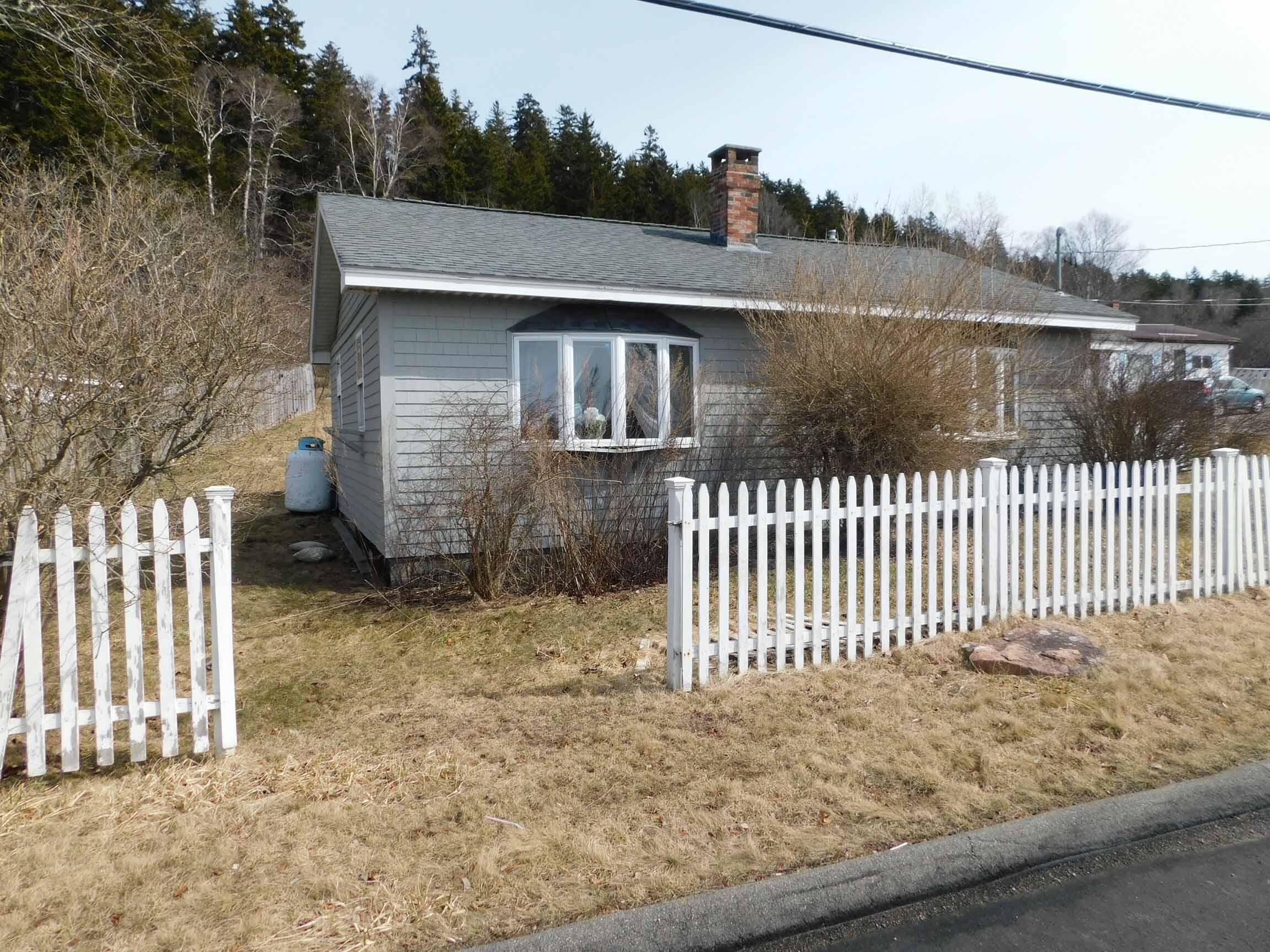 165 County Road Eastport ME 04631