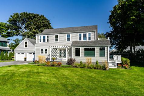 34 Andrews Avenue Falmouth ME 04105