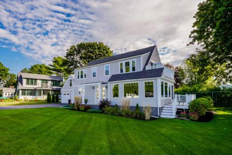 34 Andrews Avenue Falmouth ME 04105