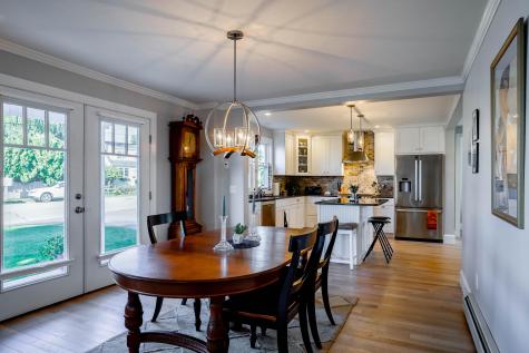 34 Andrews Avenue Falmouth ME 04105