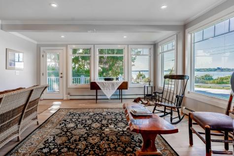 34 Andrews Avenue Falmouth ME 04105