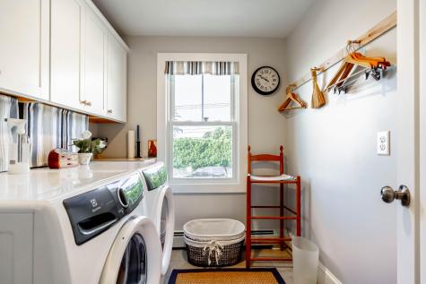 34 Andrews Avenue Falmouth ME 04105