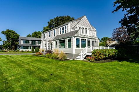 34 Andrews Avenue Falmouth ME 04105