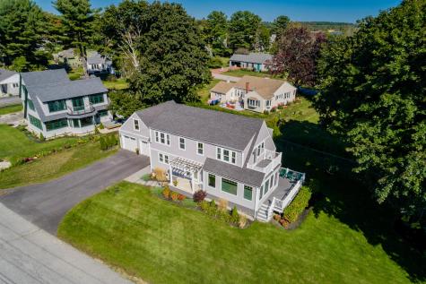 34 Andrews Avenue Falmouth ME 04105