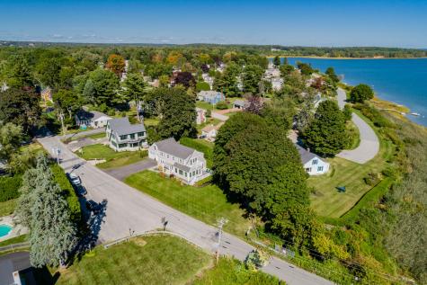 34 Andrews Avenue Falmouth ME 04105