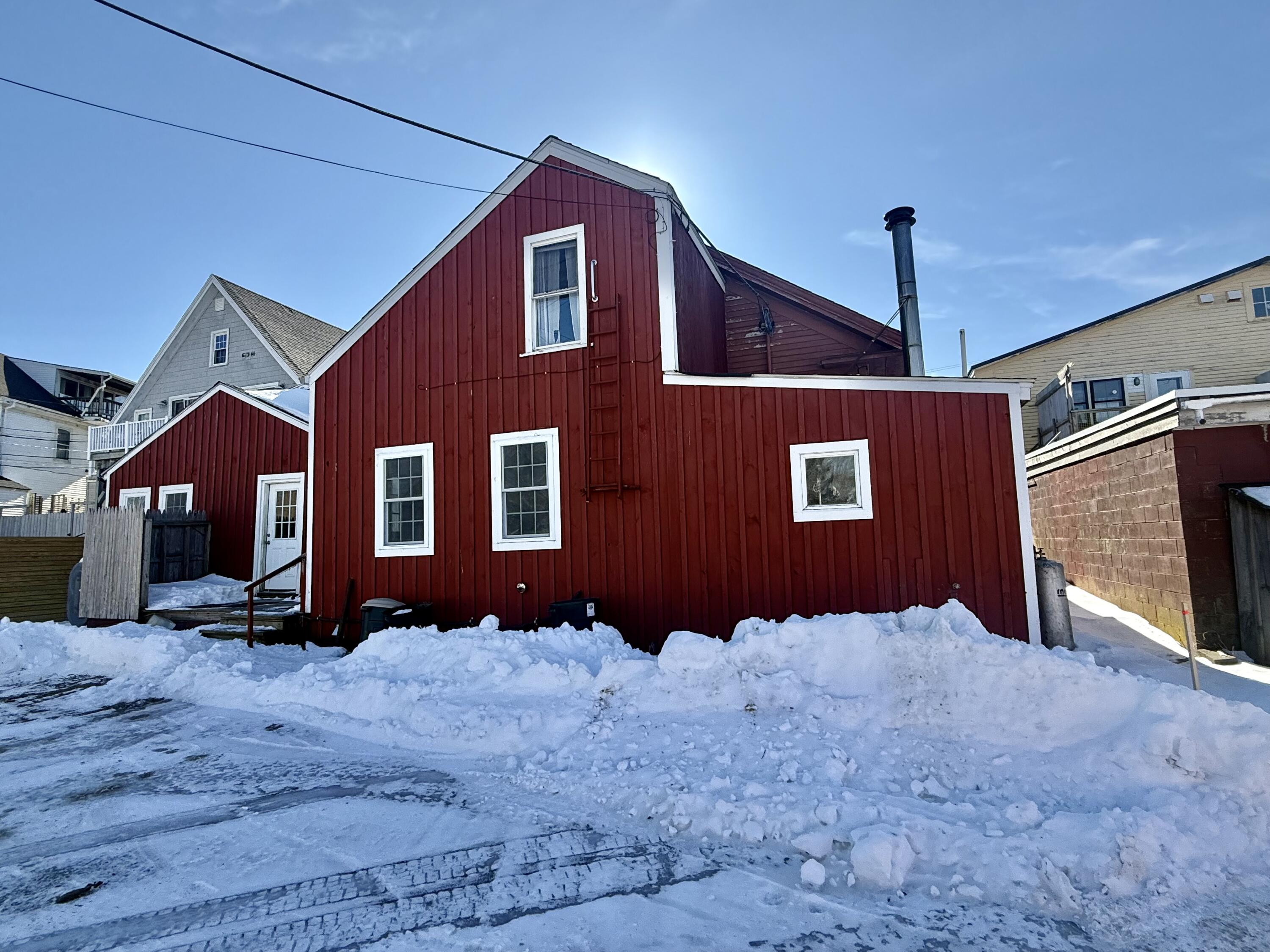 54 W Main Street Vinalhaven ME 04863