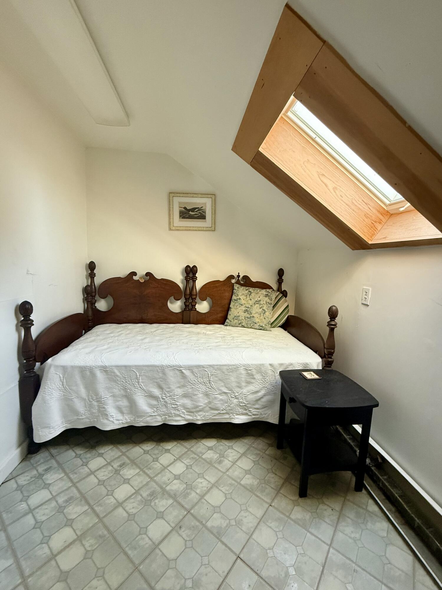 54 W Main Street Vinalhaven ME 04863