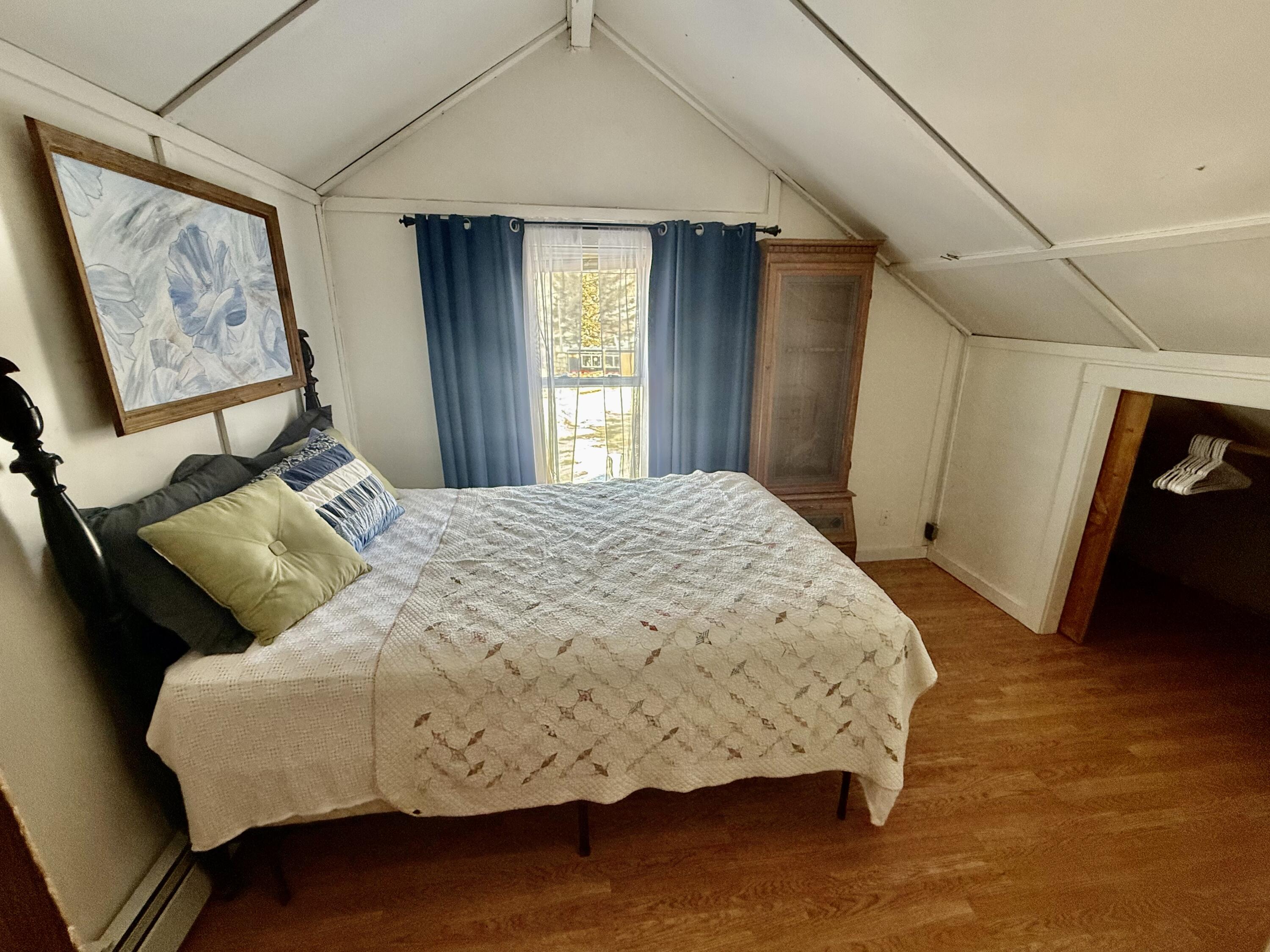 54 W Main Street Vinalhaven ME 04863