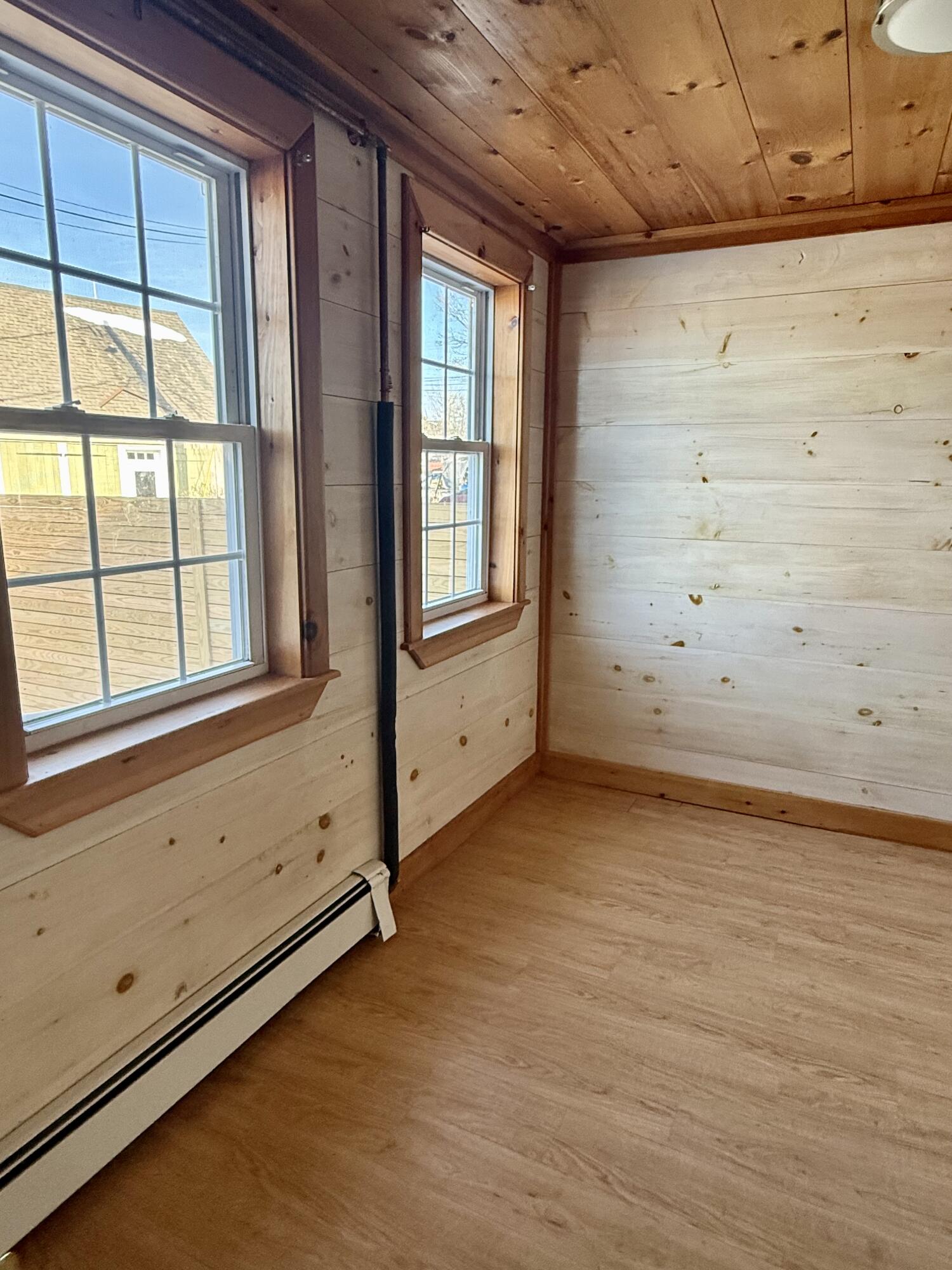 54 W Main Street Vinalhaven ME 04863