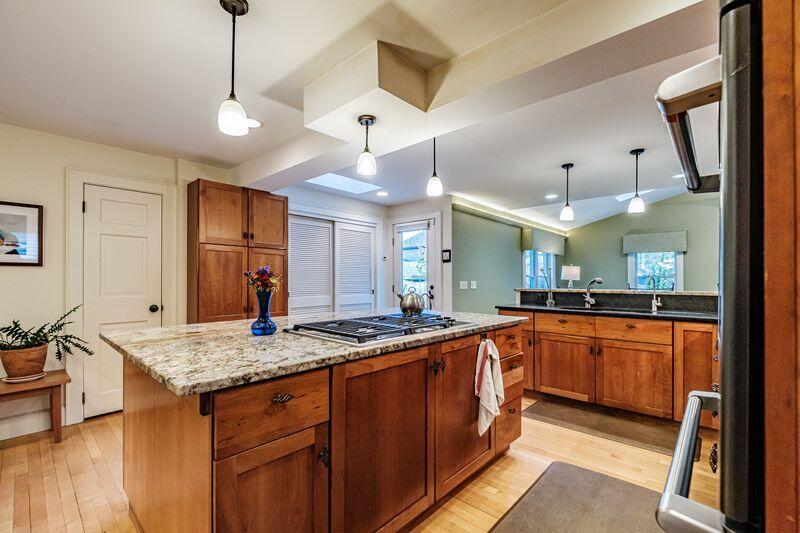 37 Wellington Road Portland ME 04103