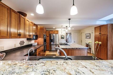 37 Wellington Road Portland ME 04103