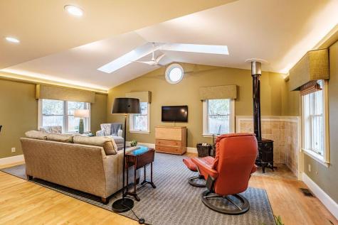 37 Wellington Road Portland ME 04103