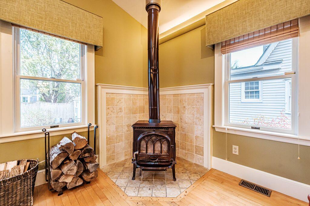 37 Wellington Road Portland ME 04103