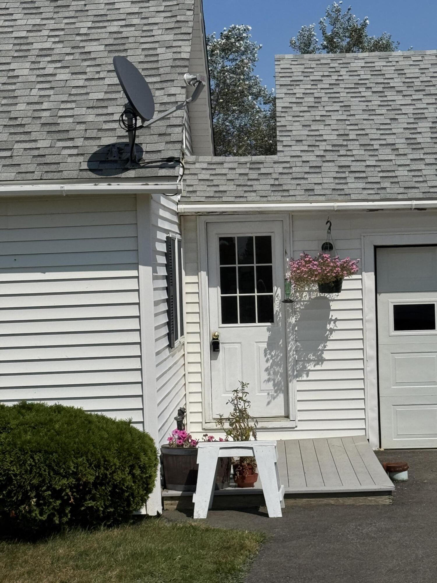 1091 Stetson Road Exeter ME 04435