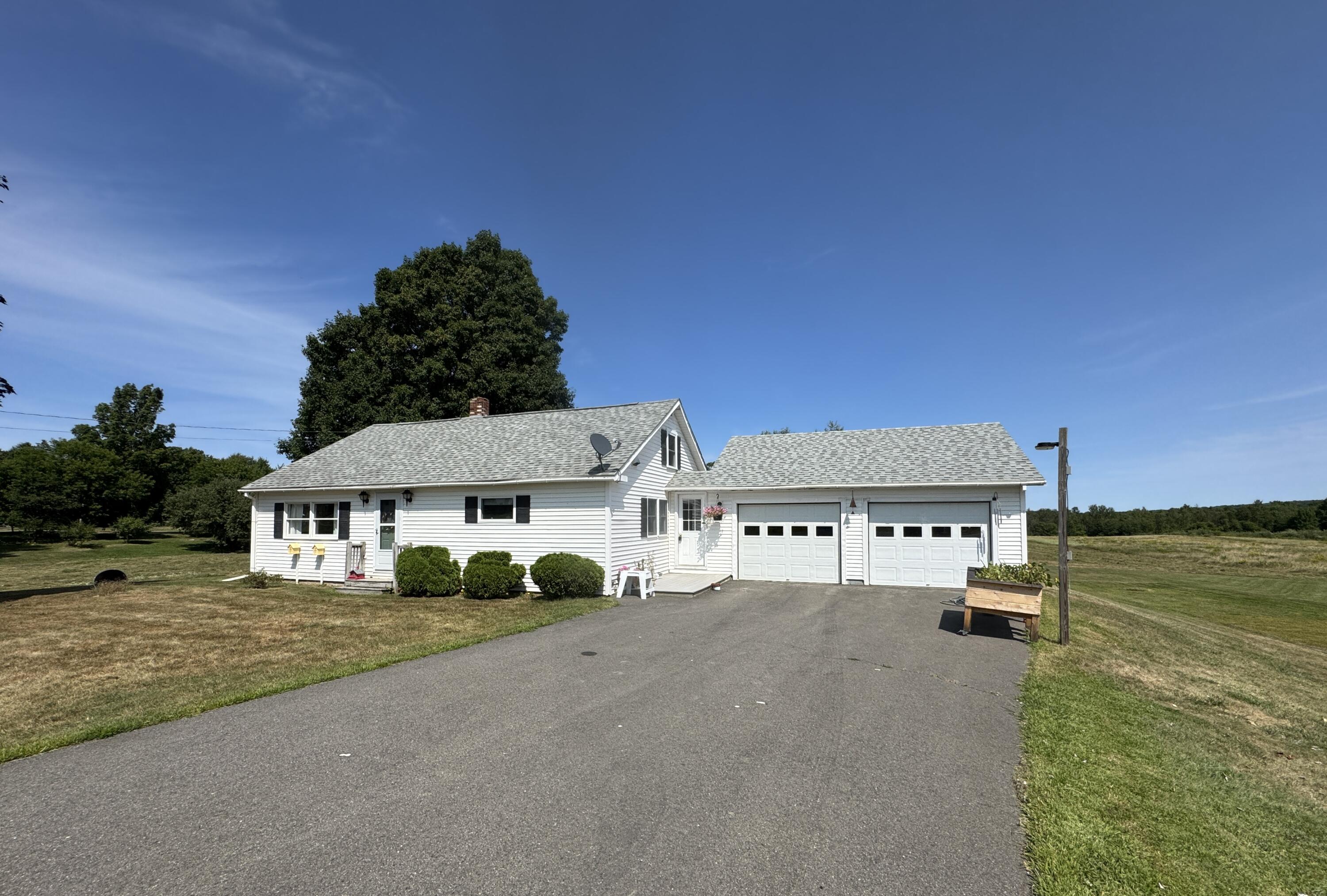 1091 Stetson Road Exeter ME 04435