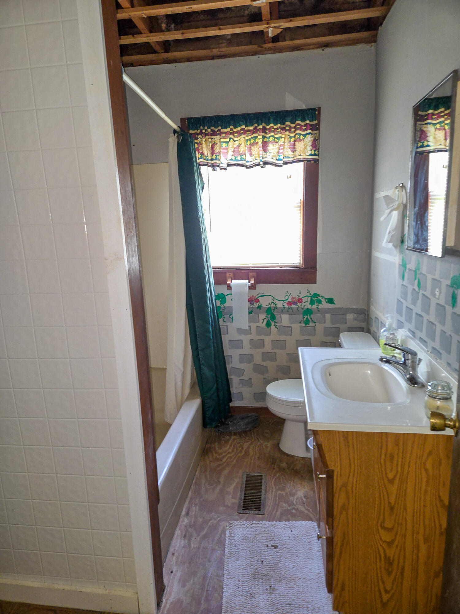 291 Pea Ridge Road Chester ME 04457