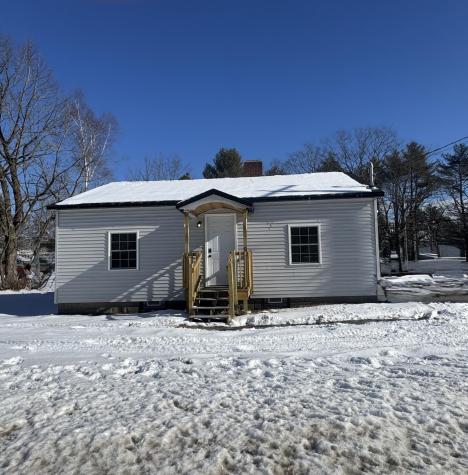 41 Auburn Road Turner ME 04282