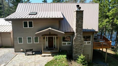 1 Mccracken Lane Bristol ME 04539